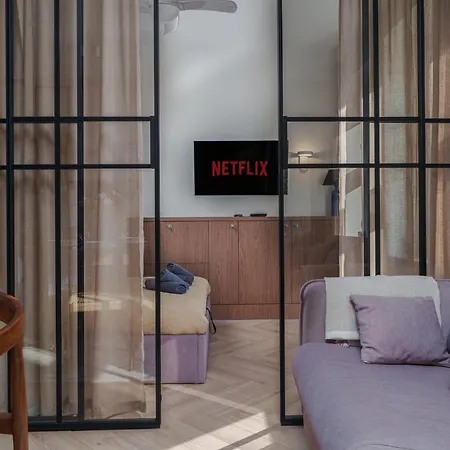 Czackiego 19 - - Better * Βαρσοβία